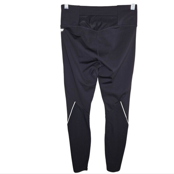 Fabletics Stride 9 Motion365+ High-Waisted Black Legging Size MEDIUM - Picture 5 of 10